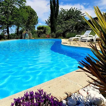 Le Clos De L'amiral Bed & Breakfast Preguillac