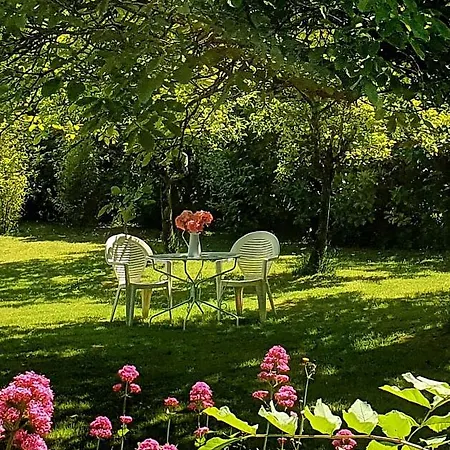 Bed & Breakfast Le Clos De L'amiral Preguillac